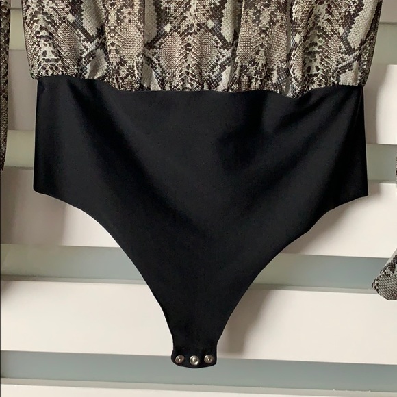 Zara Snakeprint Blouse/Bodysuit - Picture 4 of 6